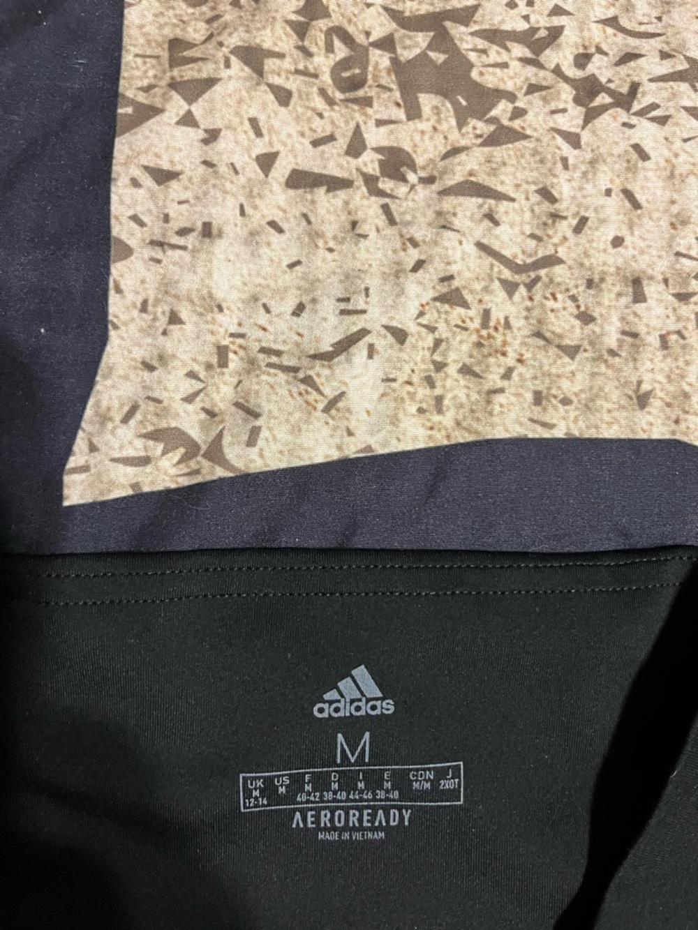 EUC WOMENS ADIDAS RUNNING SET SIZE MEDIUM - Picture 7 of 7